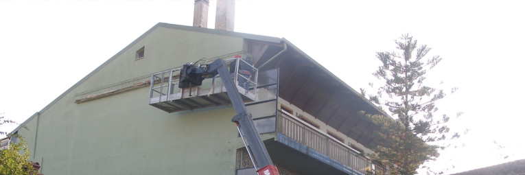 Tre, emme, service, fratelli, f.lli, mereu, antonello, franco, maurizio, impresa, azienda, società, ditta, edile, realizzazione, realizzazioni, costruzione, costruzioni, demolizione, demolizioni, ristrutturazione, ristrutturazioni, copertura, coperture, tetto, tetti, struttura, struttureveranda, verande, legno, bonifica, rimozione, smaltimento, amianto, manufatti, manufatto, contenente, mca, eternit, piano lavoro, lavori, servizio, servizi, noleggio, noleggi, piattaforma, piattaforme aerea, particolari, costruttivi, manutenzione, pulizia, grondaia, grondaie, abbattimento, piante, potatura, alberi, messa, sicurezza, intonaco, intonaci, tinteggiatura, pitture, pittura, esterna, interna, controsoffitti, cappotto, rivestimento, placcaggio, pietra, pietrame, locale, cemento armato, mattoni, laterizio, laterizi, muro, muratura, murature, fondazioni, pilastri, solaio, solai, latero, cemento, coibentazione, coibentazioni, impermeabilizzazione, impermeabilizzazioni, guaina, controsoffitti, controsoffitto, scale, scala, tegole, canale, gronda, pluviale, pluviali, soglia, davanzale, pavimentazione, rivestimento, infisso, porta, finestra, tracce, impianti, finiture, scavi, scavo, sbancamento, platea, immobile, immobili, edifici, edificio, casa, case, locale, locali, commerciale, industriale, civile, abitazione, abitazioni, alloggio, residenza, soggiorno, letto, cucina, disimpegno, condominio, palazzo, villa, villetta, schiera, casale, tetto, copertura, colonne, architravi, trave, travi, travicelli, perlina, manto, cordolo, cordoli, controcassa, massetto, chiavi, mano, servizio, tecnico, rete, materiale, materiali, laterizio, laterizi, blocchi, blocchetti, mattoni, mattone, tramezzo, tramezzi, cancelli, cancello, ferro, fornitura, posa, opera, computo, metrico, preventivo, preventivi, cottimo, corpo, carrelli, autocarro, camion, furgone, trasporto, scarico, getto, mezzo, mezzi, carpenteria, carpentiere, muratore, muratori, manovale, manovali, addetto, tecnico, geometra, perito, edile, tinteggiatore, tinteggiatori, intonacatrice, strumentazione, incarico, incarichi, elaborazione, elaborazioni, ente, pubblico, pubblici, privato, privati, professionalità, martello, pneumatico, lavorazione, urbanizzazione, urbanizzazioni, messa, sicurezza, cintura, cinture, psc, pos, pimus, documentazione, cantiere, box, verbale, verbali, recinzione, recinzioni, dpi, occhiali, guanti, scarpe, medico competente, rappresentante dei lavoratori, addetto, antincendio, evacuazione, pronto, soccorso, rischio, prevenzione, provincia, medio campidano, cagliari, oristano, comune, lunamatrona, pauli arbarei, villamar, furtei, segariu, sanluri, villanovafranca, mandas, villanovaforru, collinas, sardara, san gavino monreale, villacidro, guspini, serra manna, arbus, samassi, serrenti, villasor, nuraminis, guasila, ussaramanna, turri, las plassas, setzu, pabillonis, gonnostramatza, tuili, barimuni, gesturi, setzu, genuri, gonnosnò, baradili, baressa, simala, curcuris, ruinas, mogoro, mogorella, sini, senis, albagiara, escovedu, genoni, fasulla, ales, assolo, laconi, siris, pompu, pau, nureci, gonnoscodina, asuni, villa s’antanio, quartu, quartucciu, selargius, monastir, ussana, decimomannu, assemini, sestu, dolianova, samatzai, ortacesus, senorbì, selegas, san sperate,