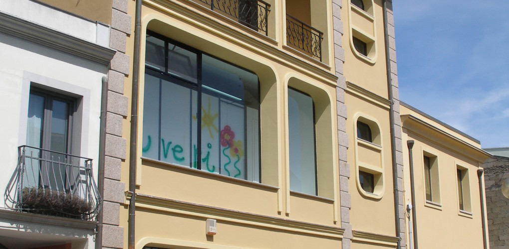 tre, emme, service, fratelli, f.lli, mereu, antonello, franco, maurizio, impresa, azienda, società, ditta, edile, realizzazione, realizzazioni, costruzione, costruzioni, demolizione, demolizioni, ristrutturazione, ristrutturazioni, copertura, coperture, tetto, tetti, struttura, struttureveranda, verande, legno, bonifica, rimozione, smaltimento, amianto, manufatti, manufatto, contenente, mca, eternit, piano lavoro, lavori, servizio, servizi, noleggio, noleggi, piattaforma, piattaforme aerea, particolari, costruttivi, manutenzione, pulizia, grondaia, grondaie, abbattimento, piante, potatura, alberi, messa, sicurezza, intonaco, intonaci, tinteggiatura, pitture, pittura, esterna, interna, controsoffitti, cappotto, rivestimento, placcaggio, pietra, pietrame, locale, cemento armato, mattoni, laterizio, laterizi, muro, muratura, murature, fondazioni, pilastri, solaio, solai, latero, cemento, coibentazione, coibentazioni, impermeabilizzazione, impermeabilizzazioni, guaina, controsoffitti, controsoffitto, scale, scala