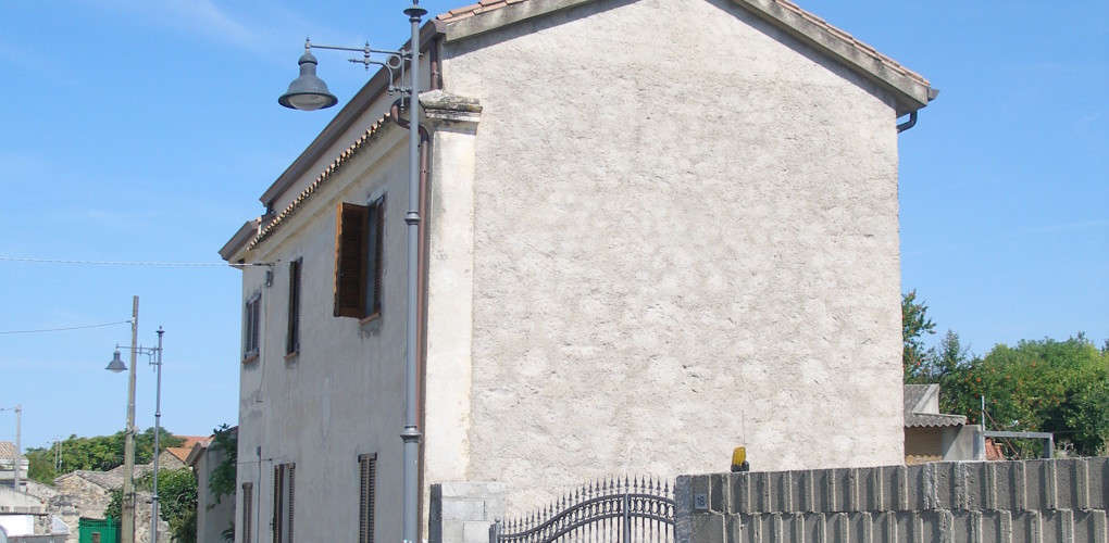 tre, emme, service, fratelli, f.lli, mereu, antonello, franco, maurizio, impresa, azienda, società, ditta, edile, realizzazione, realizzazioni, costruzione, costruzioni, demolizione, demolizioni, ristrutturazione, ristrutturazioni, copertura, coperture, tetto, tetti, struttura, struttureveranda, verande, legno, bonifica, rimozione, smaltimento, amianto, manufatti, manufatto, contenente, mca, eternit, piano lavoro, lavori, servizio, servizi, noleggio, noleggi, piattaforma, piattaforme aerea, particolari, costruttivi, manutenzione, pulizia, grondaia, grondaie, abbattimento, piante, potatura, alberi, messa, sicurezza, intonaco, intonaci, tinteggiatura, pitture, pittura, esterna, interna, controsoffitti, cappotto, rivestimento, placcaggio, pietra, pietrame, locale, cemento armato, mattoni, laterizio, laterizi, muro, muratura, murature, fondazioni, pilastri, solaio, solai, latero, cemento, coibentazione, coibentazioni, impermeabilizzazione, impermeabilizzazioni, guaina, controsoffitti, controsoffitto, scale, scala