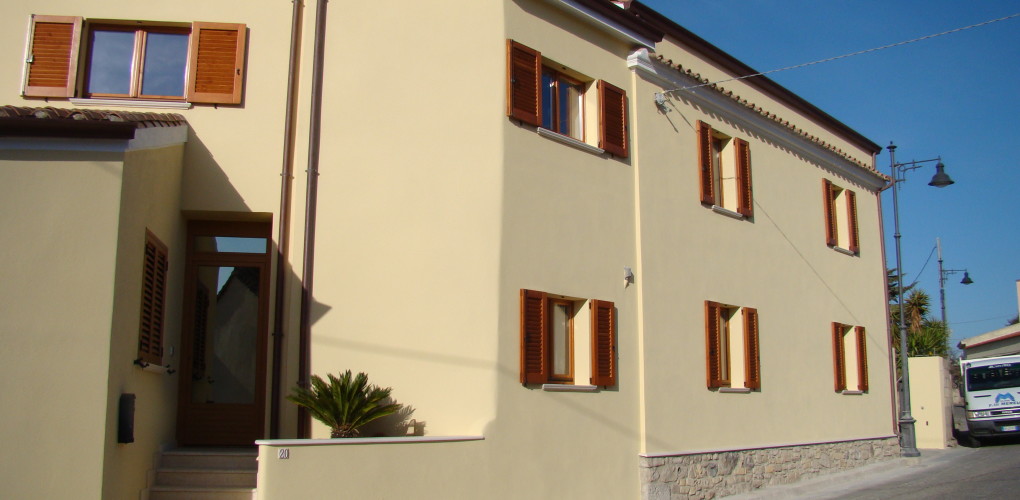 tre, emme, service, fratelli, f.lli, mereu, antonello, franco, maurizio, impresa, azienda, società, ditta, edile, realizzazione, realizzazioni, costruzione, costruzioni, demolizione, demolizioni, ristrutturazione, ristrutturazioni, copertura, coperture, tetto, tetti, struttura, struttureveranda, verande, legno, bonifica, rimozione, smaltimento, amianto, manufatti, manufatto, contenente, mca, eternit, piano lavoro, lavori, servizio, servizi, noleggio, noleggi, piattaforma, piattaforme aerea, particolari, costruttivi, manutenzione, pulizia, grondaia, grondaie, abbattimento, piante, potatura, alberi, messa, sicurezza, intonaco, intonaci, tinteggiatura, pitture, pittura, esterna, interna, controsoffitti, cappotto, rivestimento, placcaggio, pietra, pietrame, locale, cemento armato, mattoni, laterizio, laterizi, muro, muratura, murature, fondazioni, pilastri, solaio, solai, latero, cemento, coibentazione, coibentazioni, impermeabilizzazione, impermeabilizzazioni, guaina, controsoffitti, controsoffitto, scale, scala